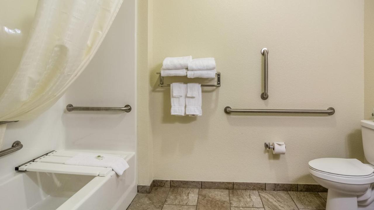 Cobblestone Hotel & Suites - Andrews المظهر الخارجي الصورة